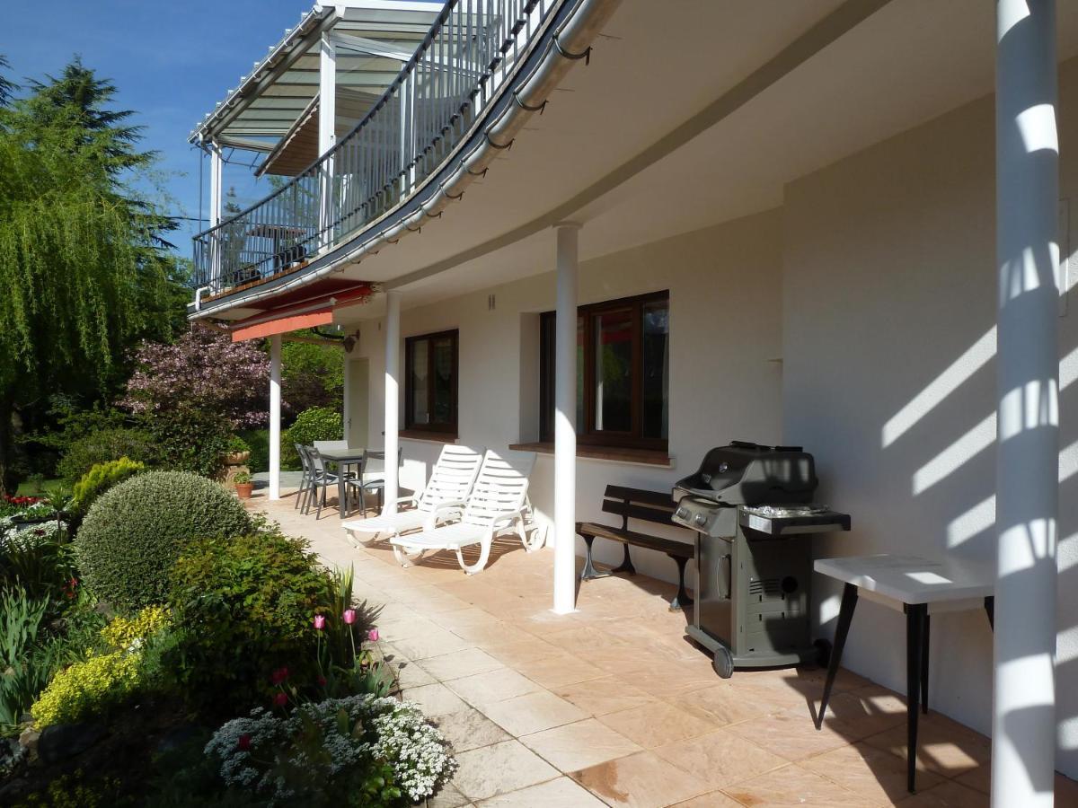 Vue Sur Les Montagnes Apartment Embrun Exterior photo